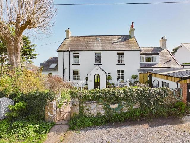 House for sale in Wales