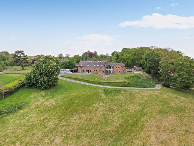House for sale in Chorlton Lane, Cheshire