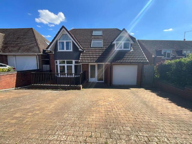 House for sale in Lapal, West Midlands