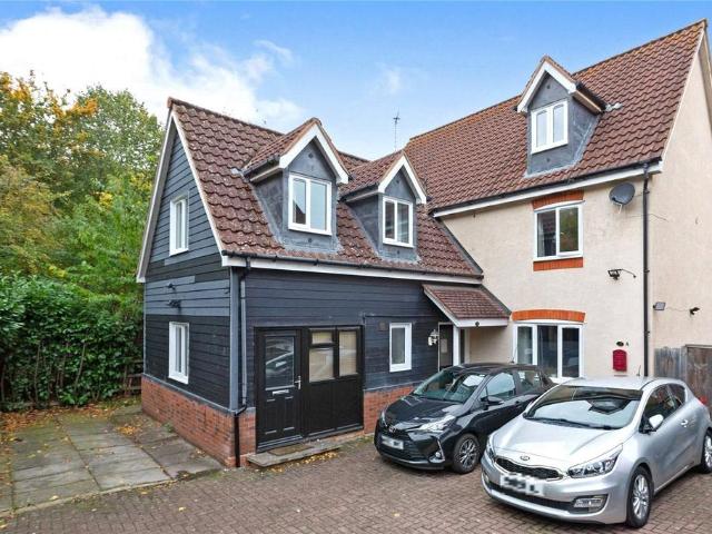 House for sale in Knowlhill, Milton Keynes