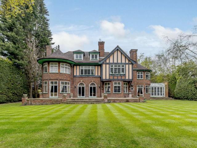 House for sale in Batchworth