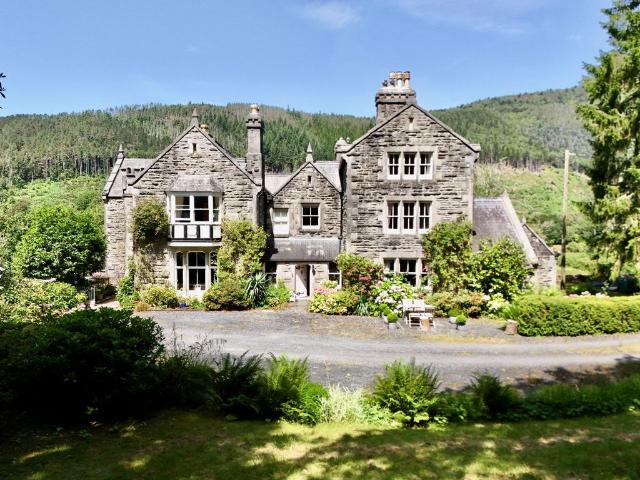 House for sale in Barmouth, Wales