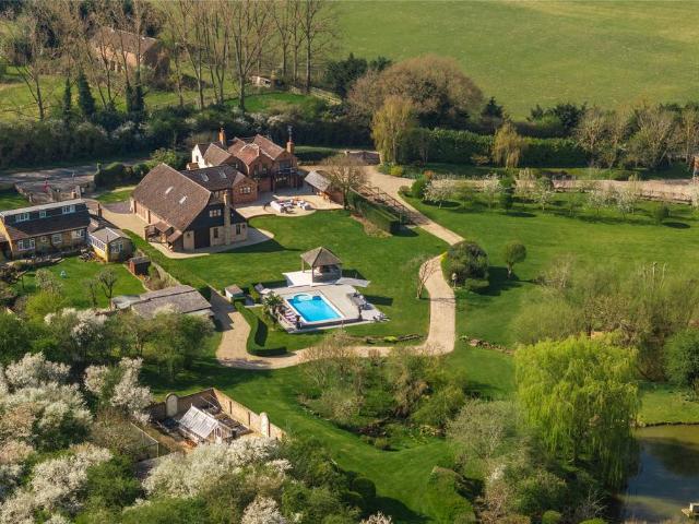 House for sale in Harlington, Bedfordshire