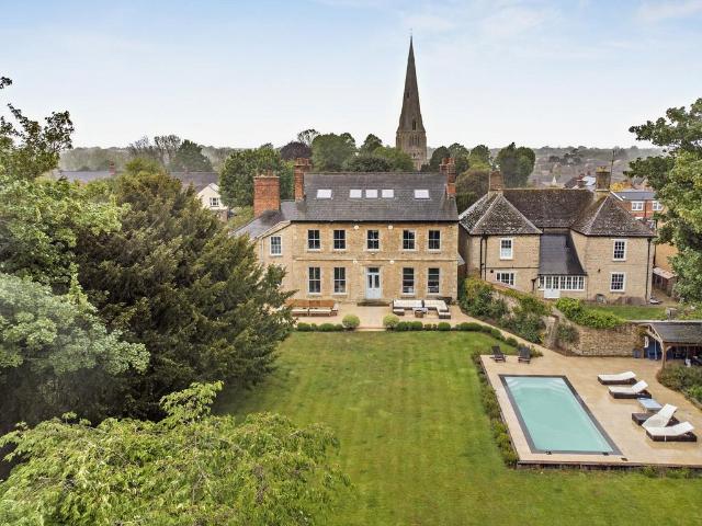 House for sale in Raunds