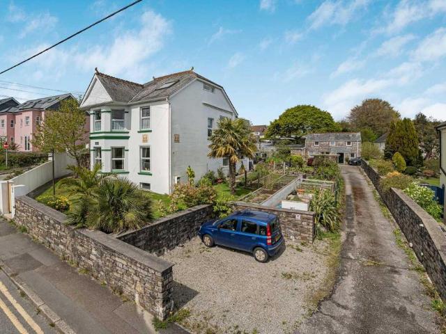 House for sale in Calstock, Cornwall