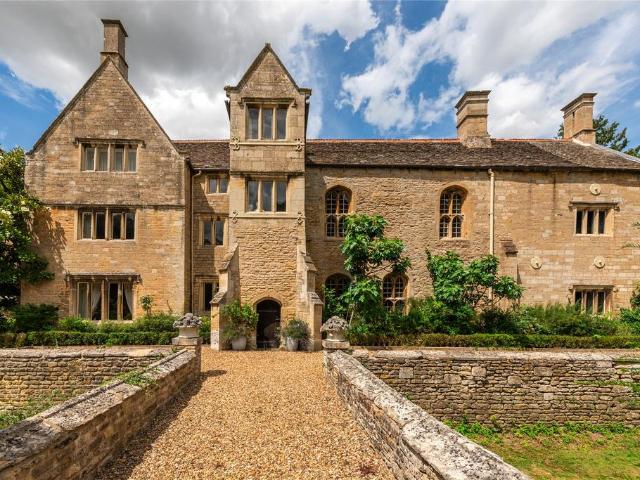 House for sale in Brigstock