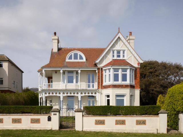 House for sale in Acol, Kent