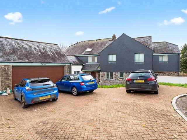 House for sale in St Cleer, Cornwall