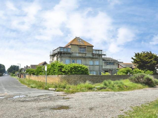 House for sale in Acol, Kent