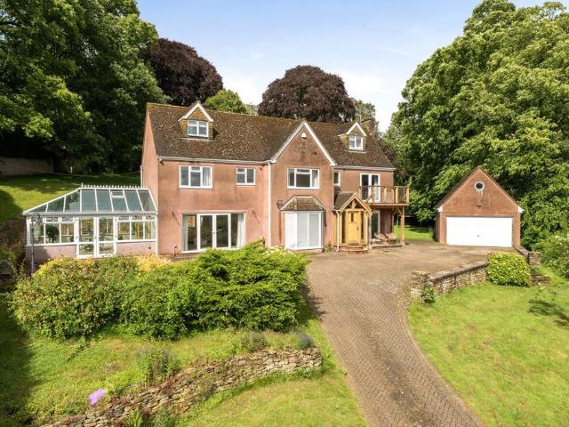 House for sale in Coombe, School House