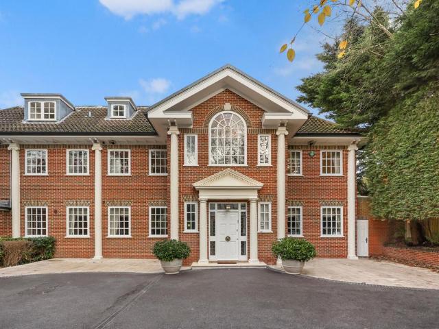 House for sale in Hampstead Garden Suburb, Greater London