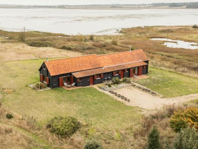 House for sale in Eastbridge, Suffolk
