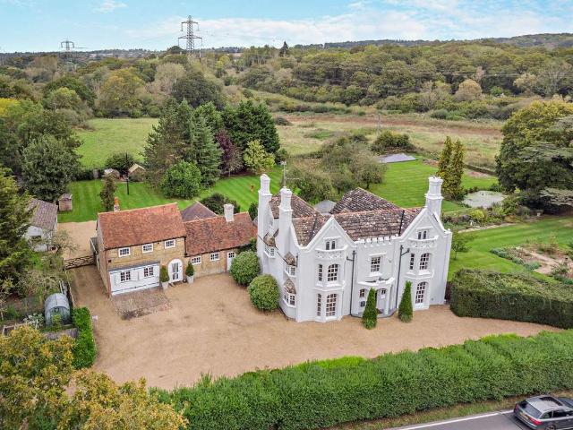 House for sale in Horsham, West Sussex
