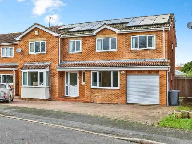 House for sale in Compton Acres, Barton In Fabis