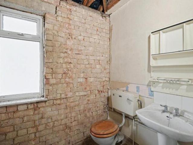 Farm for sale in Wolverton and Greenleys, Old Wolverton