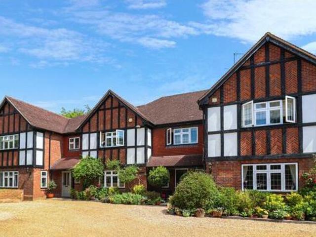 House for sale in Beaconsfield, Penn Bottom
