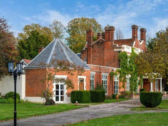 House for sale in Lyons, Greater London