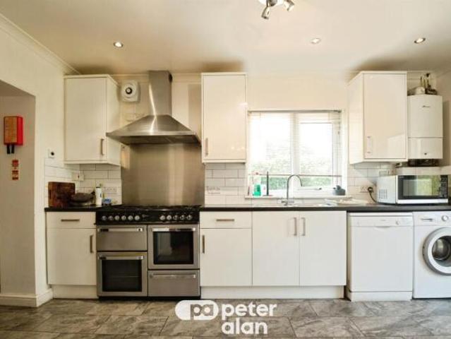 Farm for sale in Penylan, Falcon Lodge