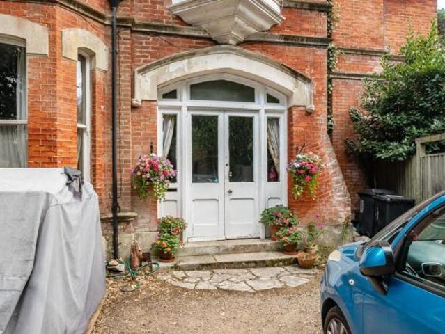 Farm for sale in West Cliff, Bournemouth