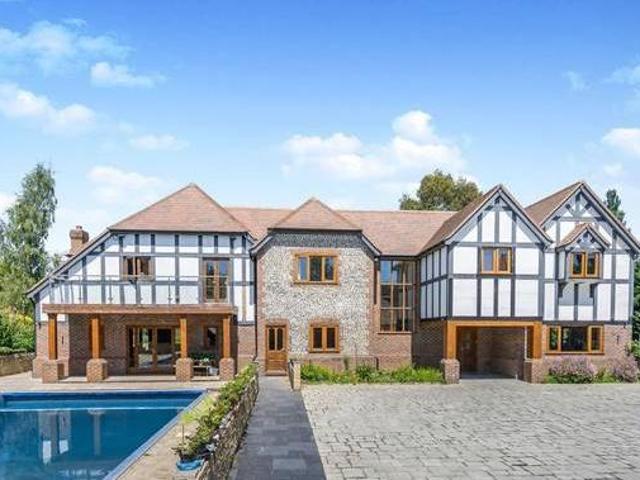 House for sale in West Sussex