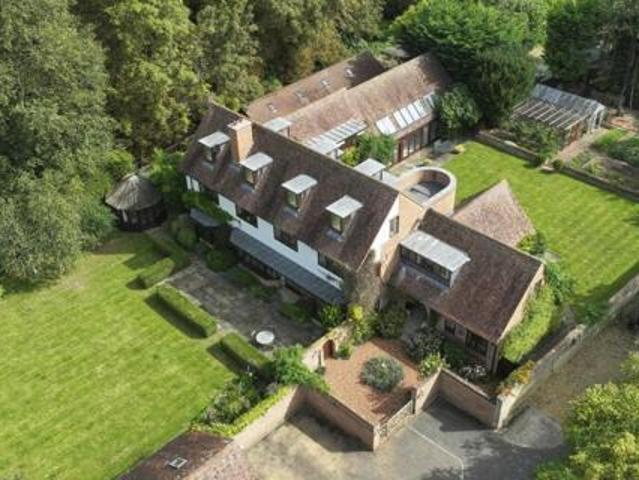 House for sale in Lyons, Greater London