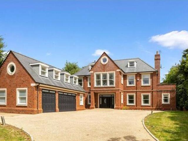 House for sale in Leatherhead, Mole Valley