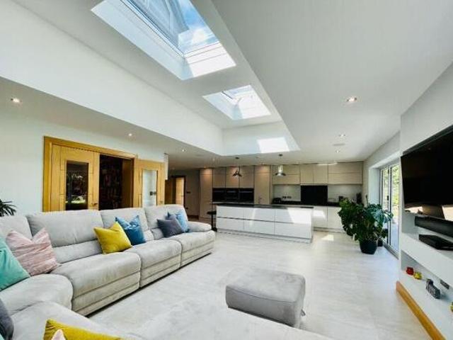 House for sale in Maidenhead, Windsor and Maidenhead