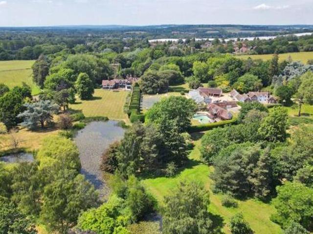 House for sale in Hunton, Midway