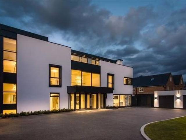 House for sale in East Midlands