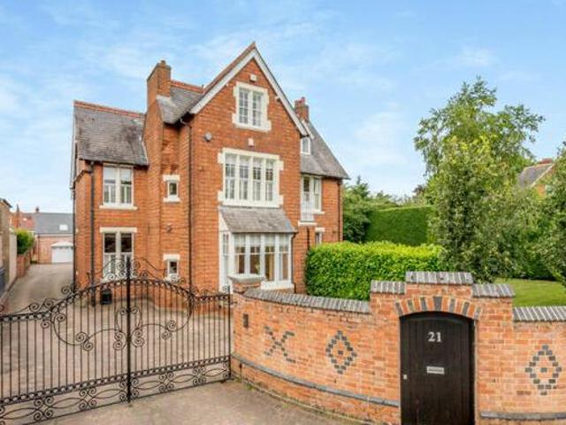 House for sale in Hillmorton Paddox, New Bilton