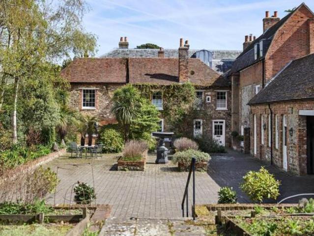 Farm for sale in Folkestone, Kent