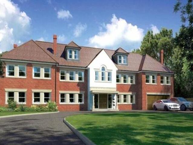 House for sale in North Watford, Hertfordshire