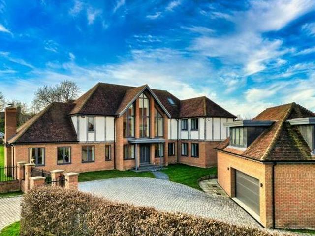 House for rent in Buckinghamshire