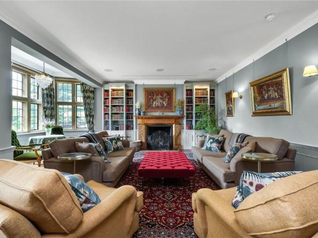 House for rent in Hurtmore, Westborough