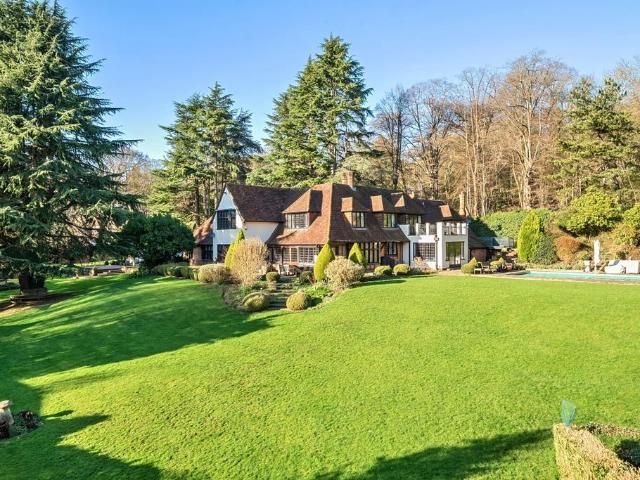 House for rent in Batchworth, Hertfordshire