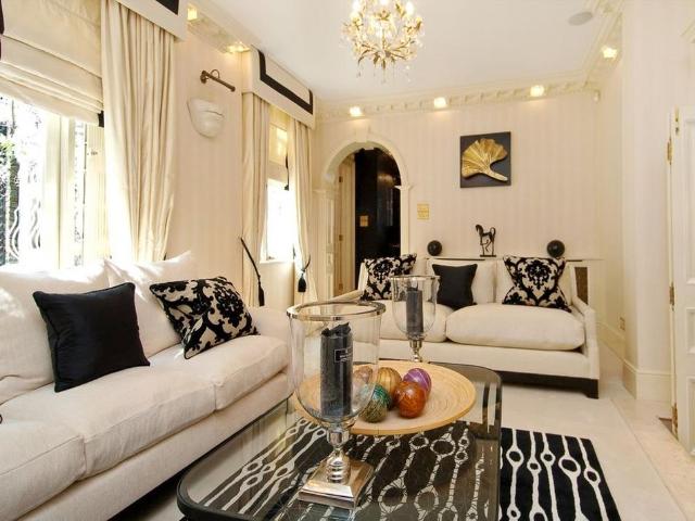 House for rent in North End, West Hampstead