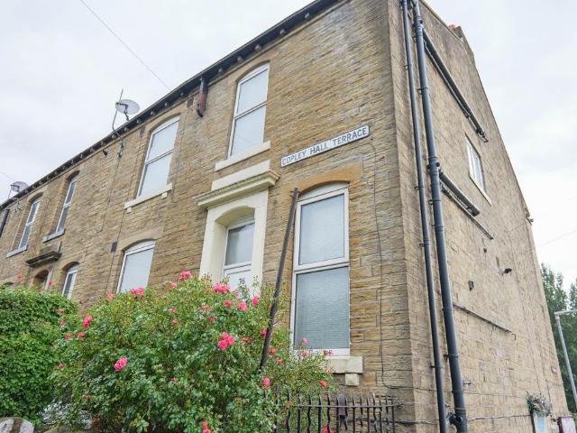 House for sale in Copley, Savile Park