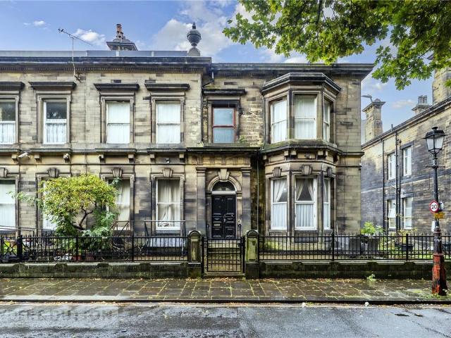 House for sale in Pellon, Halifax