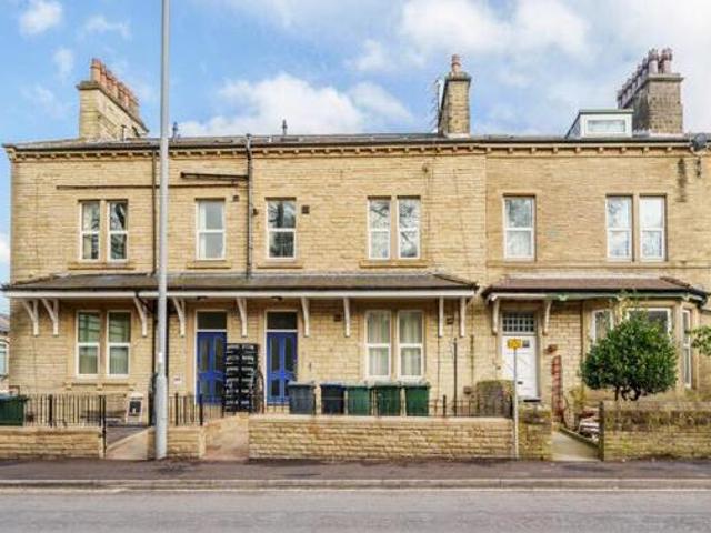 House for sale in Steeton, West Yorkshire