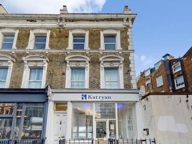 House for sale in Lyons, Greater London