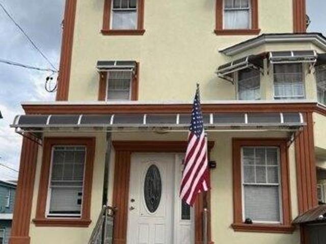 House for sale in Fairview, New Jersey