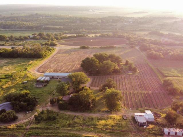 Farm for sale in Hartbeespoort Dam Nature Reserve, North West