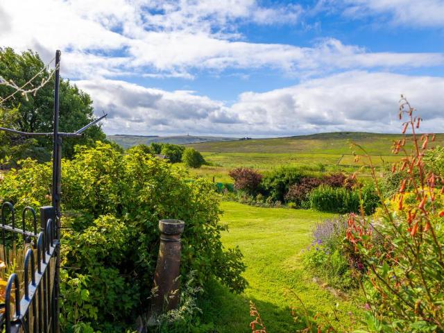 House for sale in Blackshaw Head, West Yorkshire