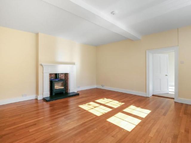 House for rent in The Close, Salisbury