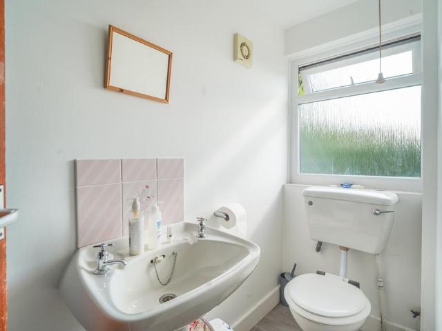 Flat for sale in Shoreline Business Park, Beetham