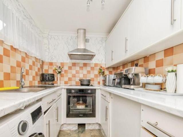 Flat for sale in The Dales, Ipswich