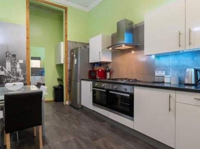 Apartment for rent in Sandyford, Scotland