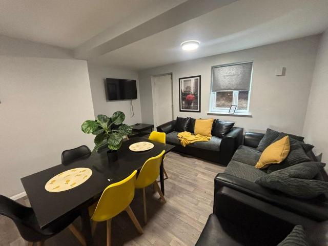 Apartment for rent in Old Lenton, Haddon
