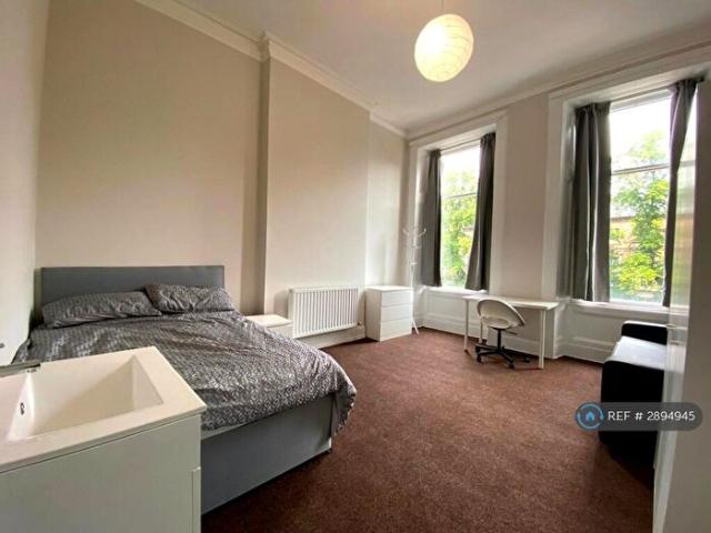 Apartment for rent in Hillhead, Scotland