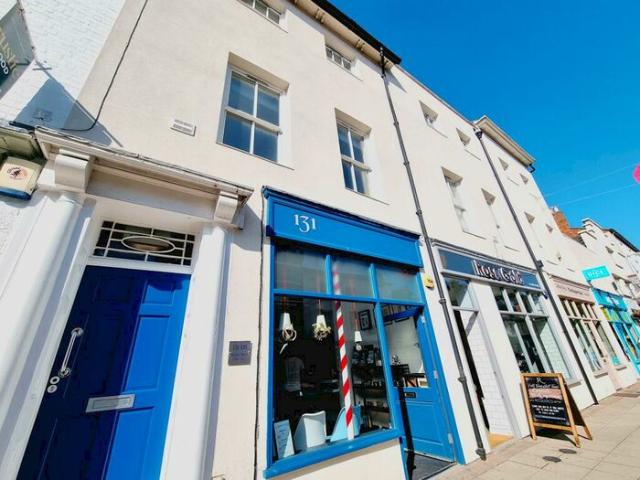 Apartment for rent in Sydenham, Green Close